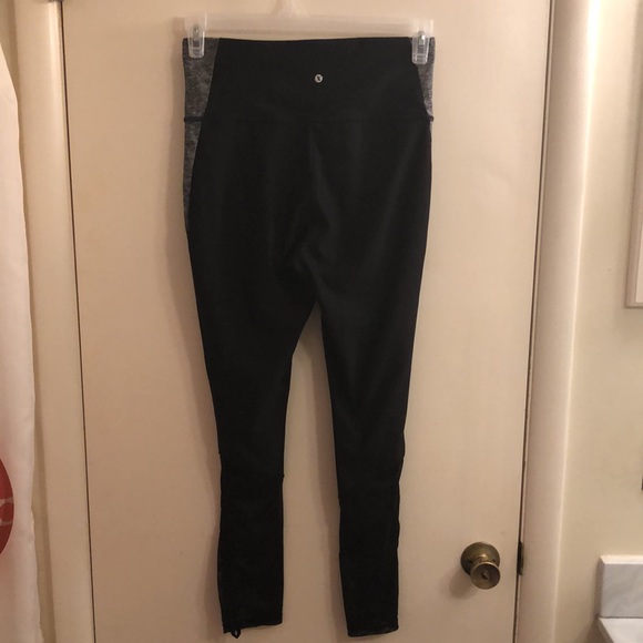 Women’s Xersion Black Workout Leggings - Picture 7 of 8